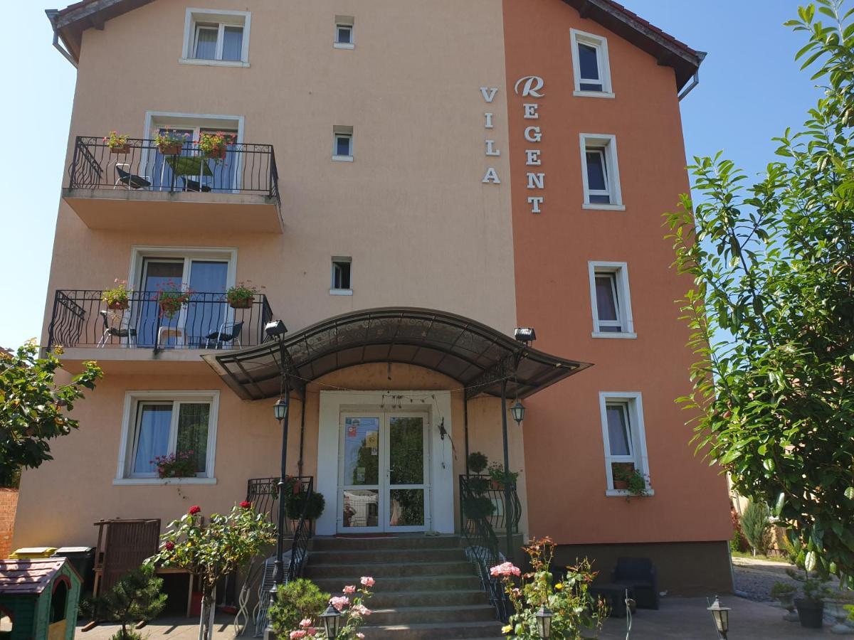 Pelican Proxy Apartment 拉迪亚 外观 照片